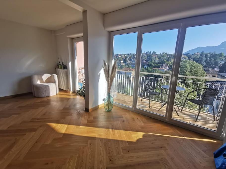 Le Parmelan - Grand Appartement Familial Avec Vue Sur La Montagne อานซี ภายนอก รูปภาพ